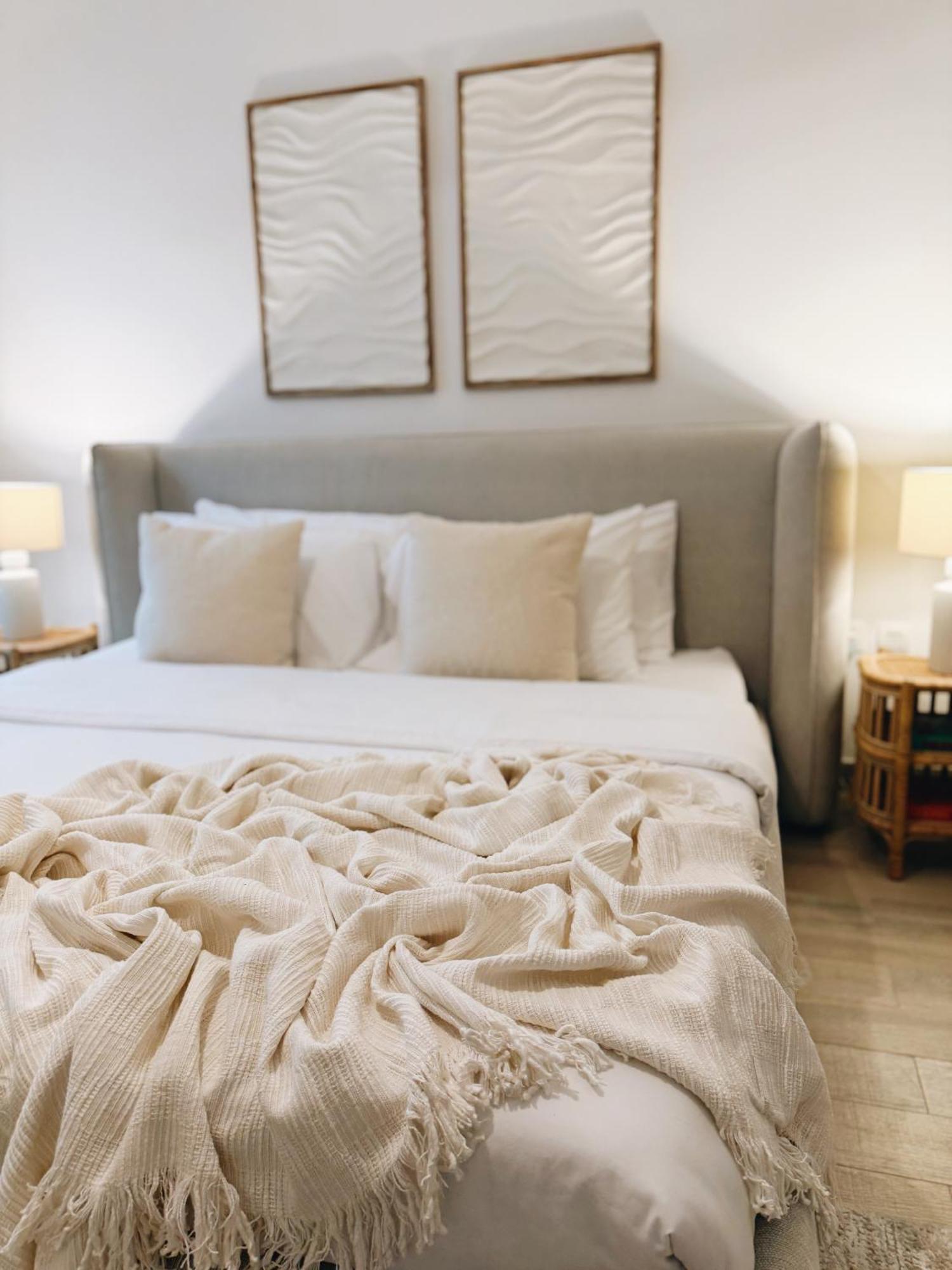 2 Bedroom In Waters Edge Voyage Apartamento Abu Dhabi